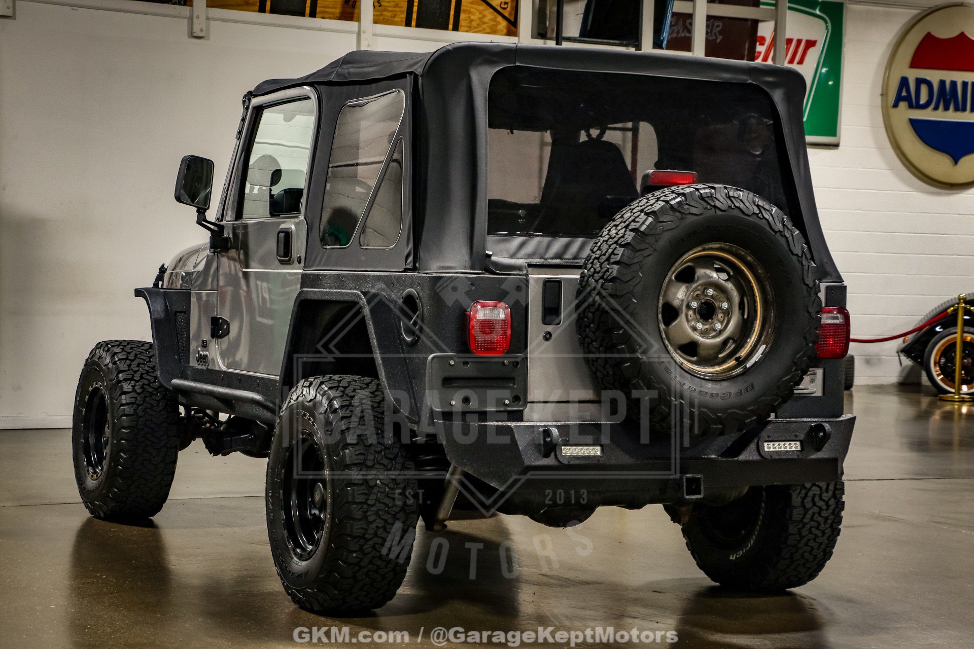 Used 2002 Jeep Wrangler SE AWD/4WD image 7