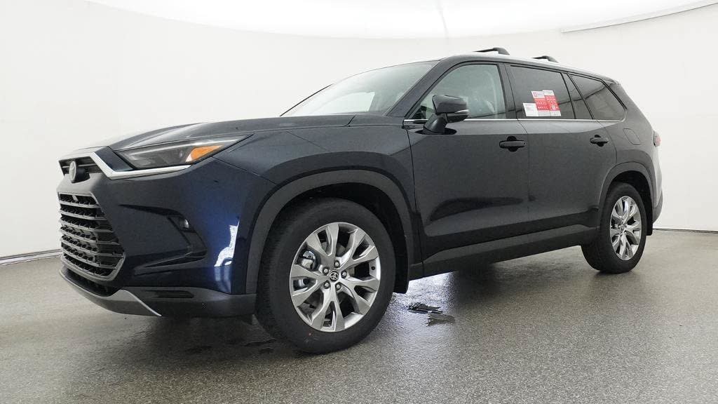 New 2026 Toyota Grand Highlander AWD Hybrid image 17