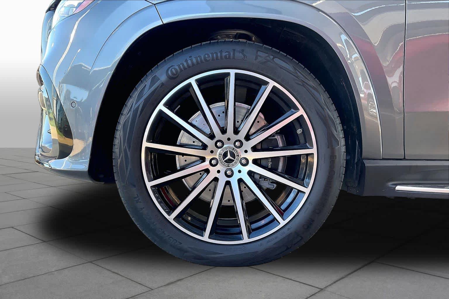 Certified 2026 Mercedes-Benz GLS 450 4MATIC image 12