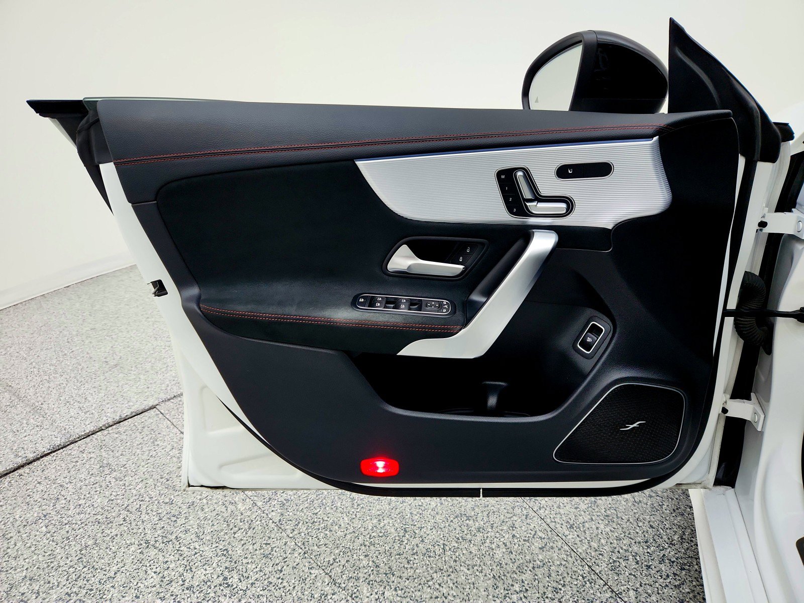 Certified 2021 Mercedes-Benz CLA 250 4MATIC image 21