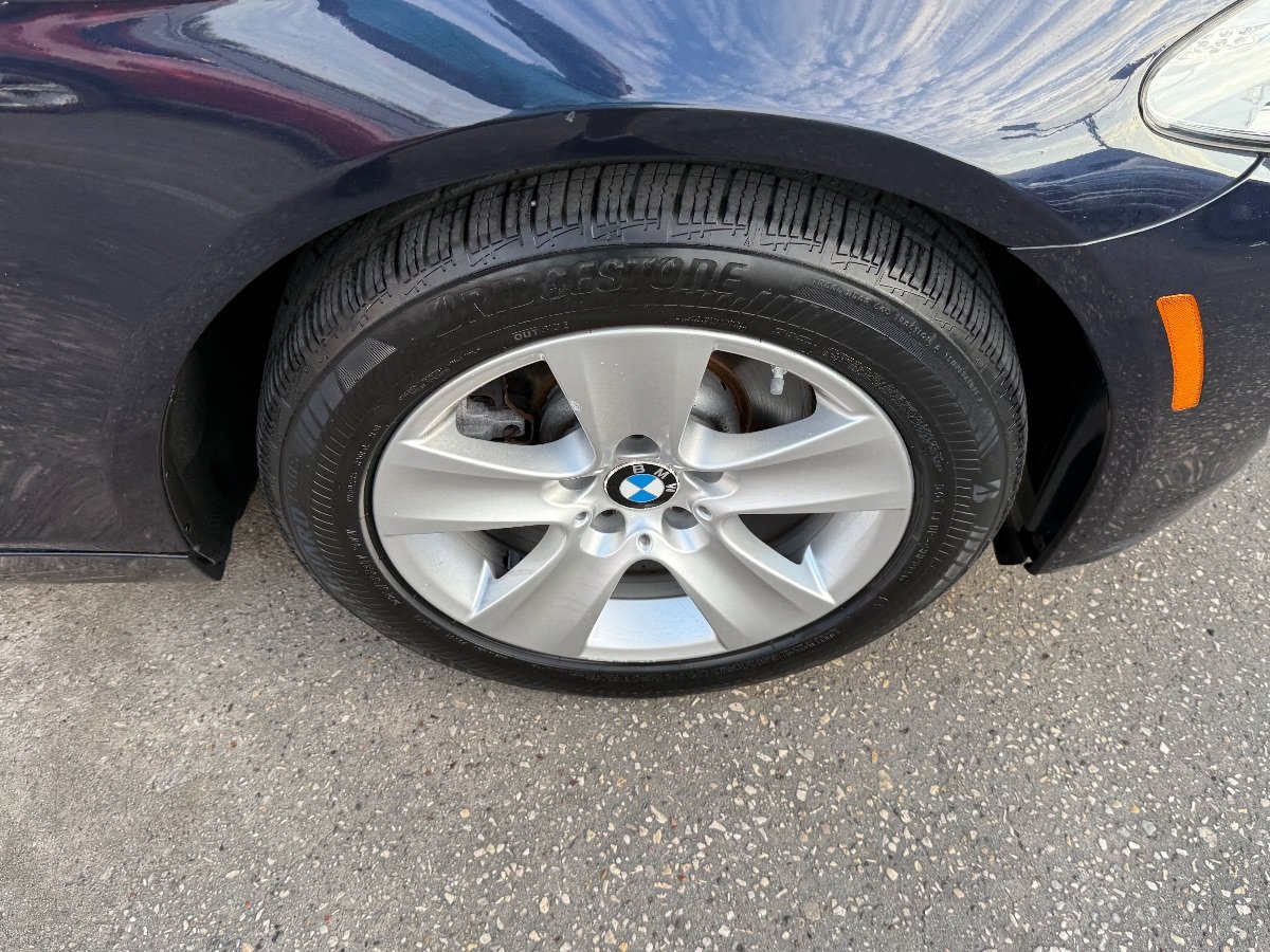 Used 2013 BMW 528i xDrive Sedan AWD/4WD image 14