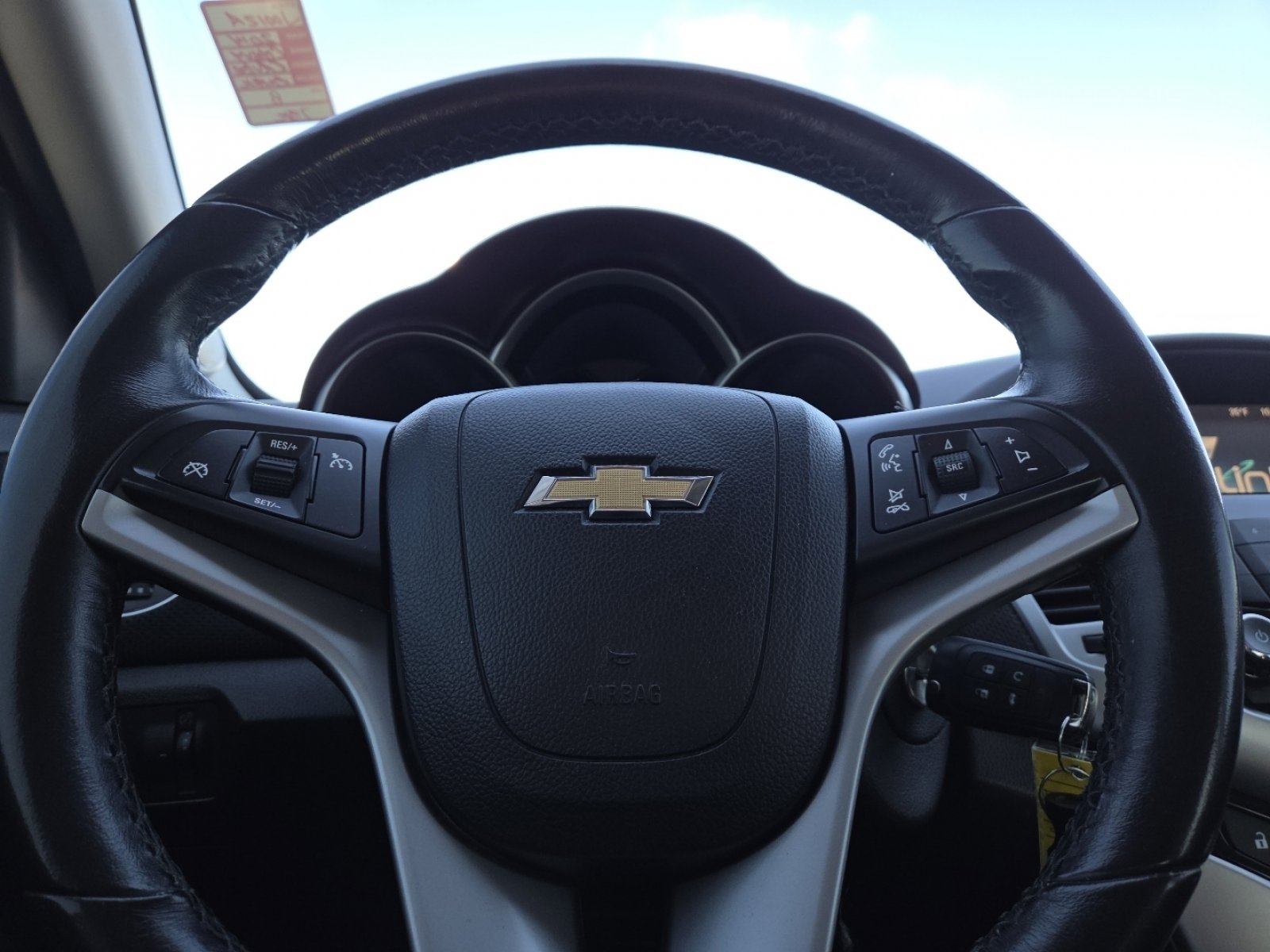 Used 2014 Chevrolet Cruze LT image 23