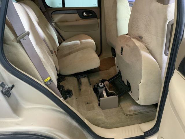 Used 2004 GMC Envoy SLE AWD/4WD image 28