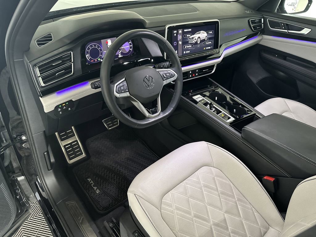Used 2024 Volkswagen Atlas Cross Sport SEL Premium R-Line image 14