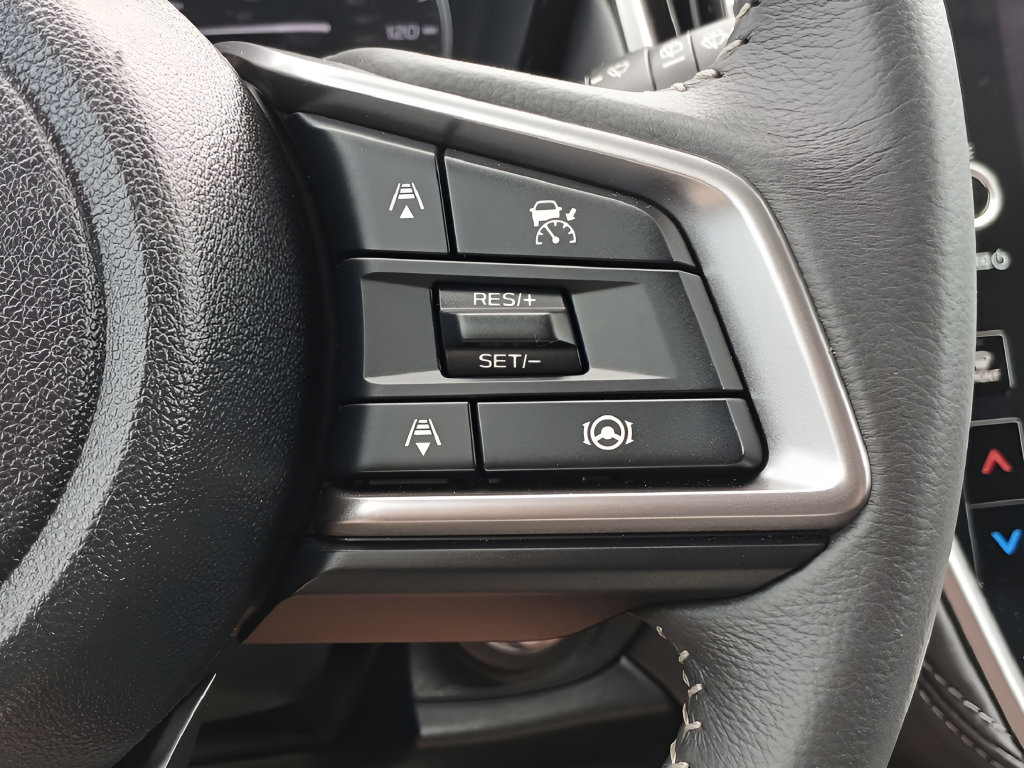 Used 2025 Subaru Outback Premium w/ Popular Package #1 AWD/4WD image 22