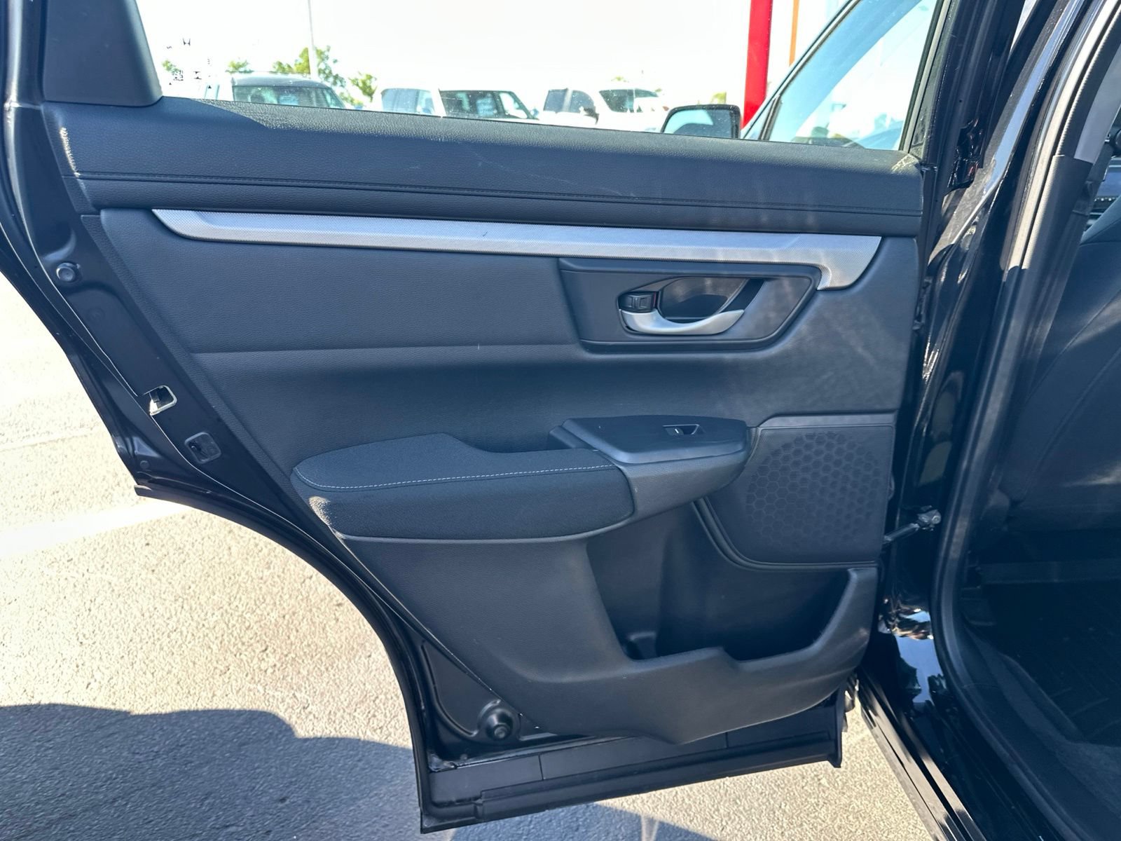 Used 2019 Honda CR-V LX image 22