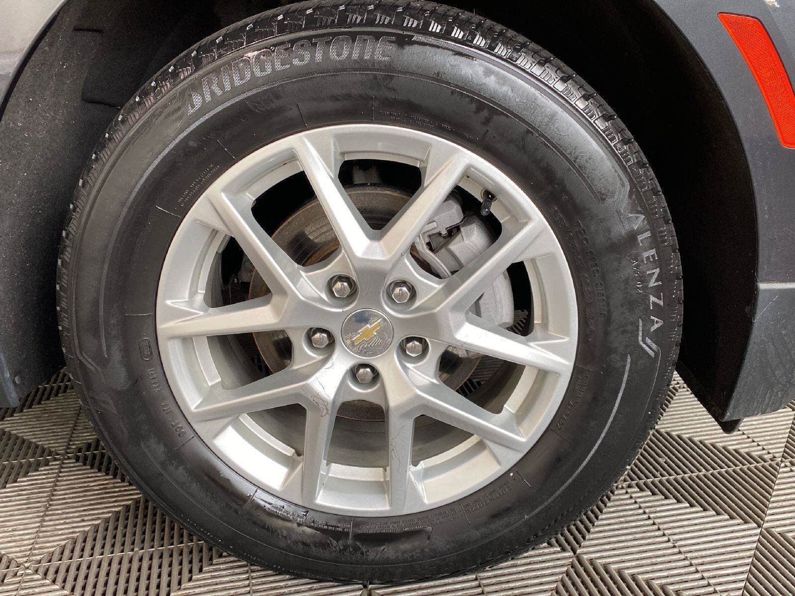 Used 2023 Chevrolet Equinox LT AWD/4WD image 17