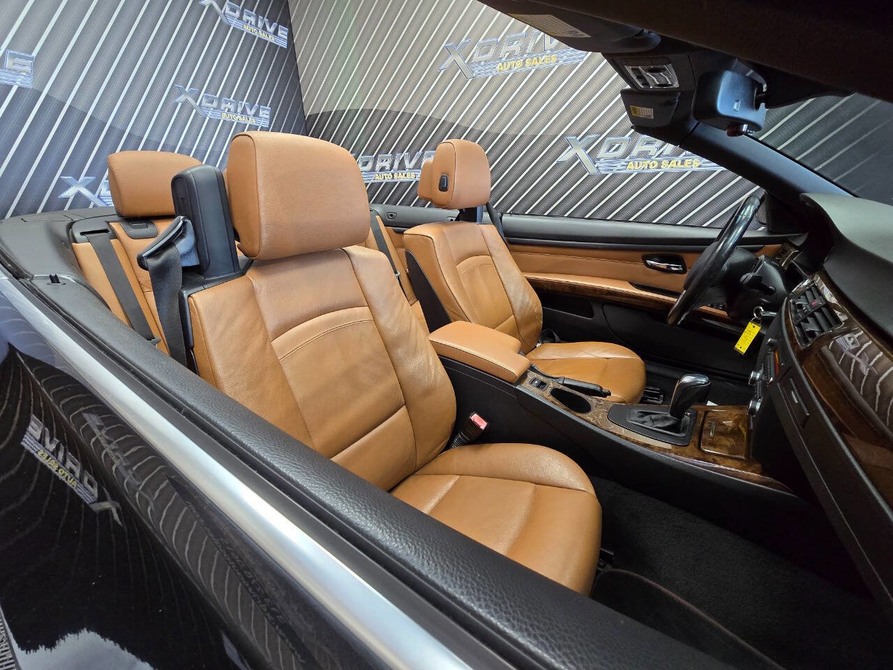 Used 2009 BMW 328i Convertible image 11