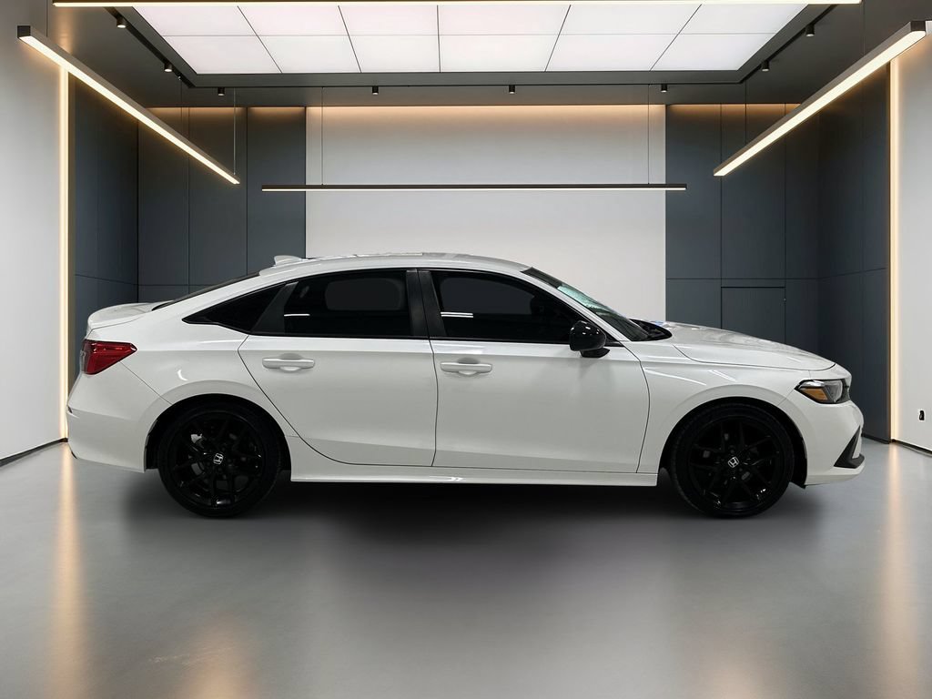 Used 2023 Honda Civic Sport image 7