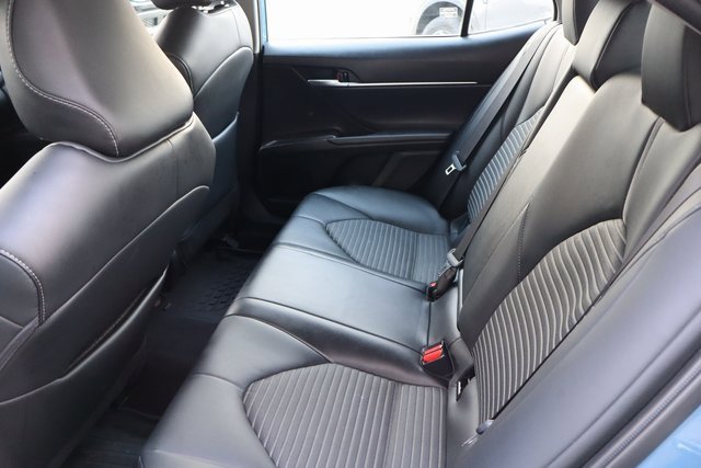 Used 2024 Toyota Camry SE image 16