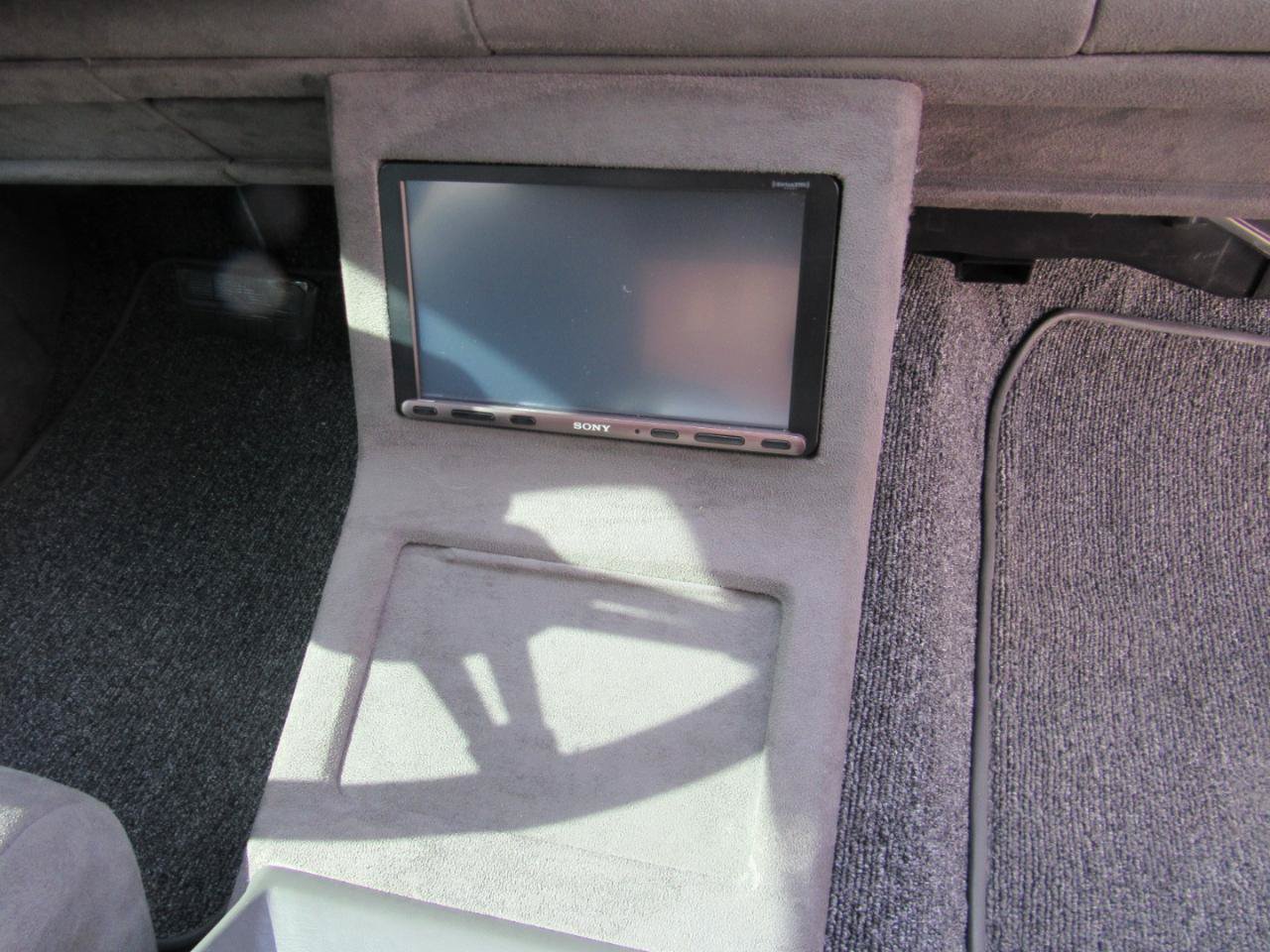 Used 1993 Chevrolet Silverado 3500 2WD Crew Cab image 59
