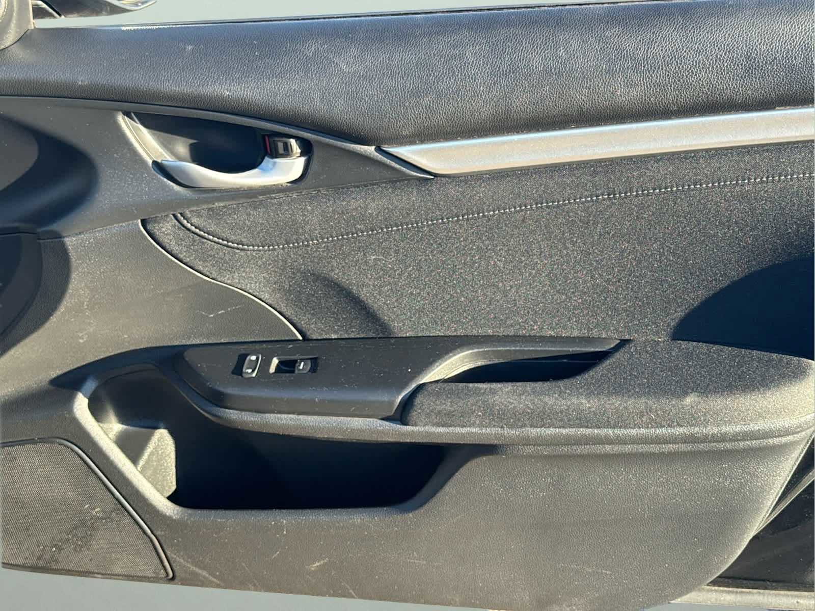 Used 2019 Honda Civic EX image 15