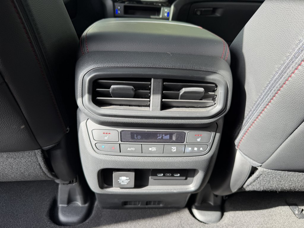 Used 2025 Honda Passport Black Edition image 35