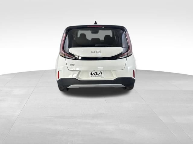 Certified 2025 Kia Soul LX FWD image 8