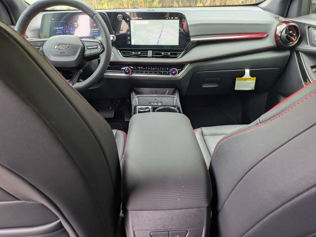New 2026 Chevrolet Equinox RS w/ Convenience Package III FWD image 26