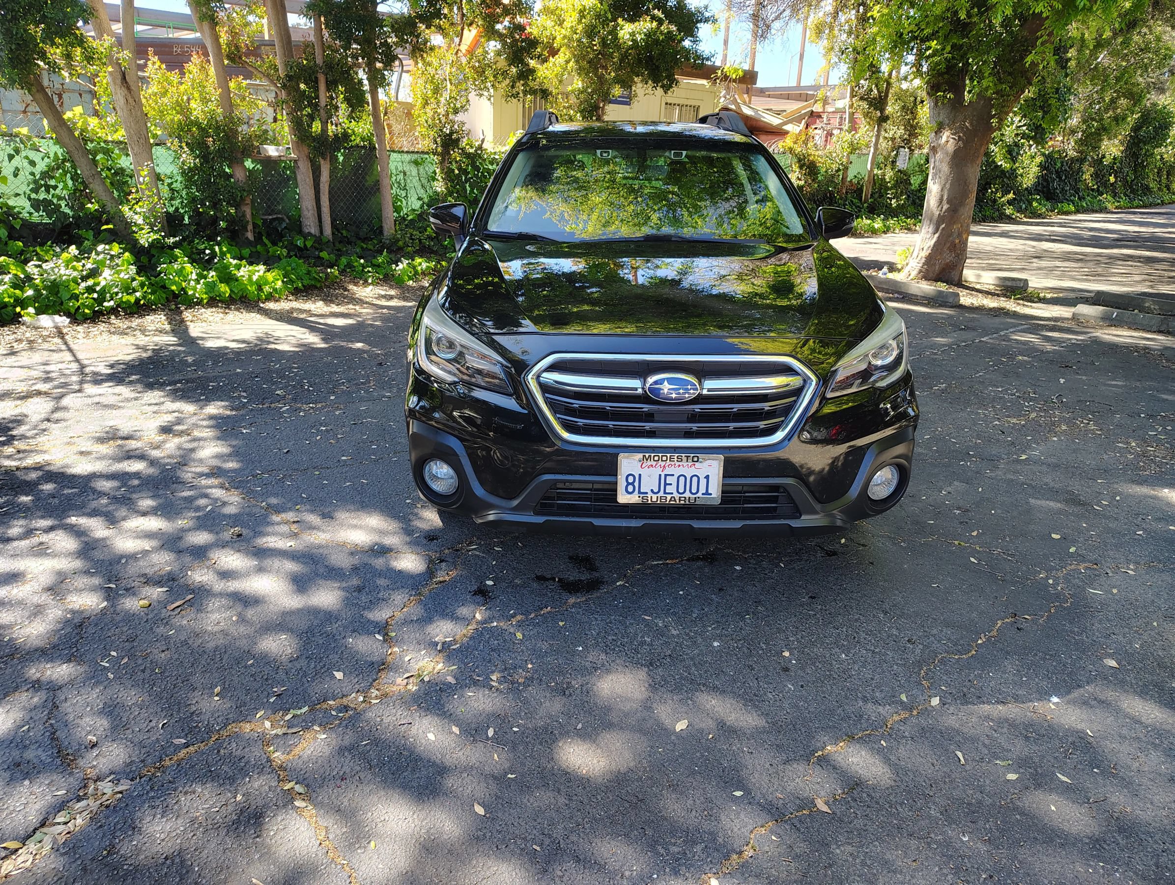 Used 2019 Subaru Outback 3.6R Limited w/ Popular Package #2 AWD/4WD image 1