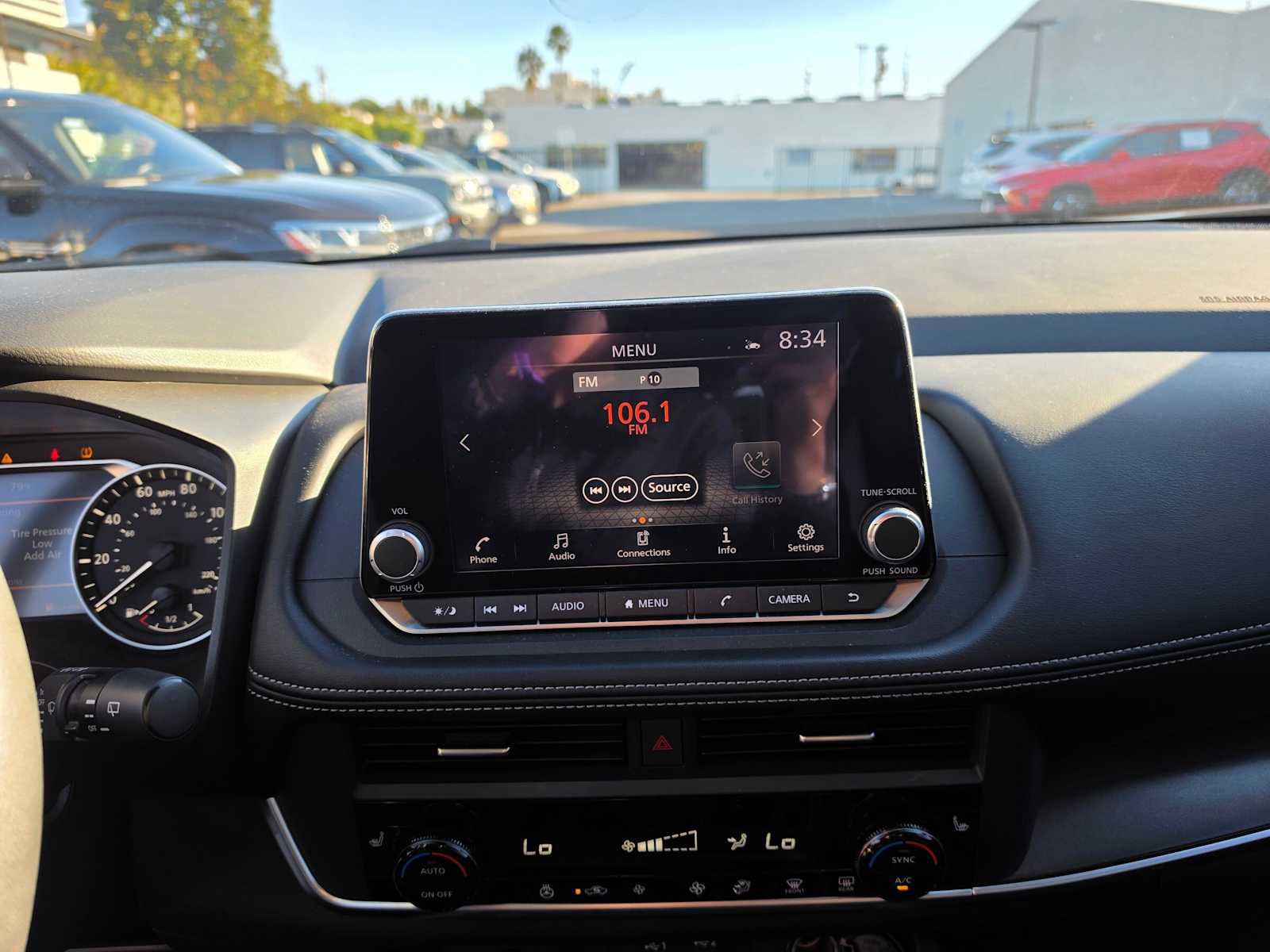 Used 2024 Nissan Rogue SV w/ SV Premium Package FWD image 24