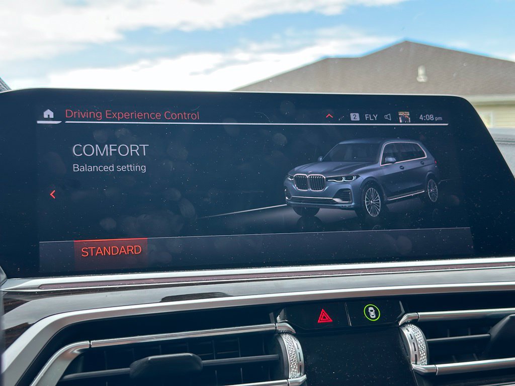 Used 2021 BMW X7 xDrive40i w/ Premium Package AWD/4WD image 46