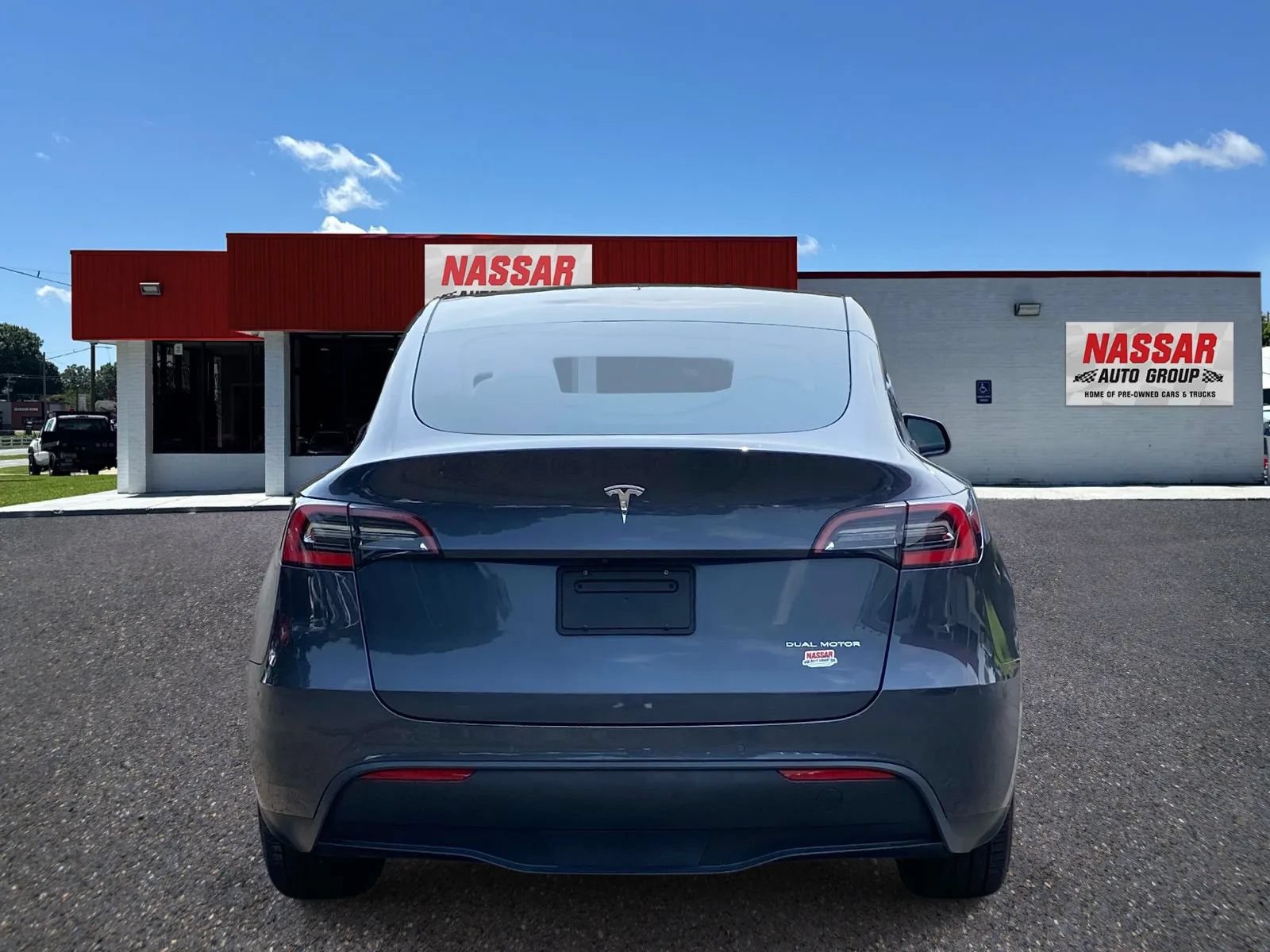 Used 2020 Tesla Model Y Long Range AWD/4WD image 5