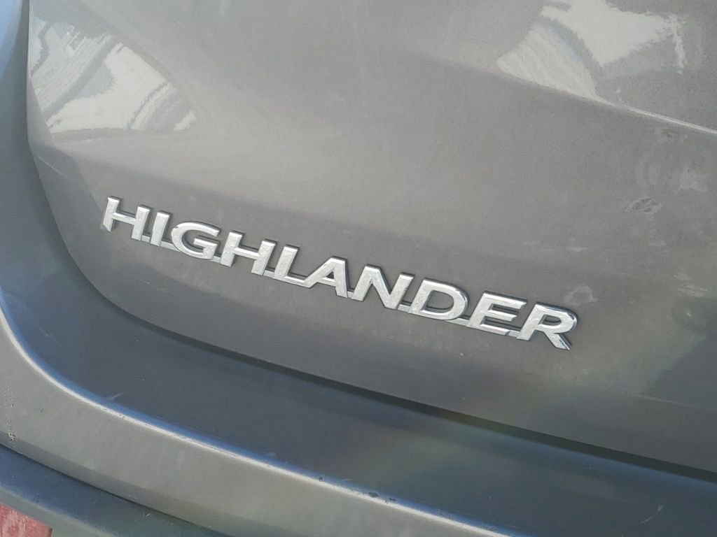 Used 2019 Toyota Highlander XLE image 7