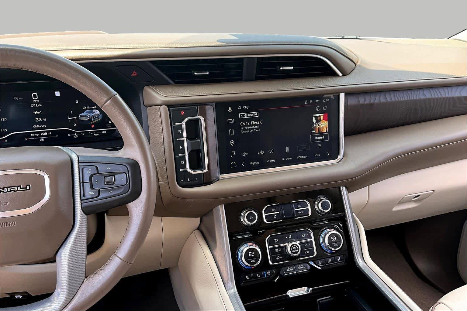 Used 2023 GMC Yukon Denali RWD image 7