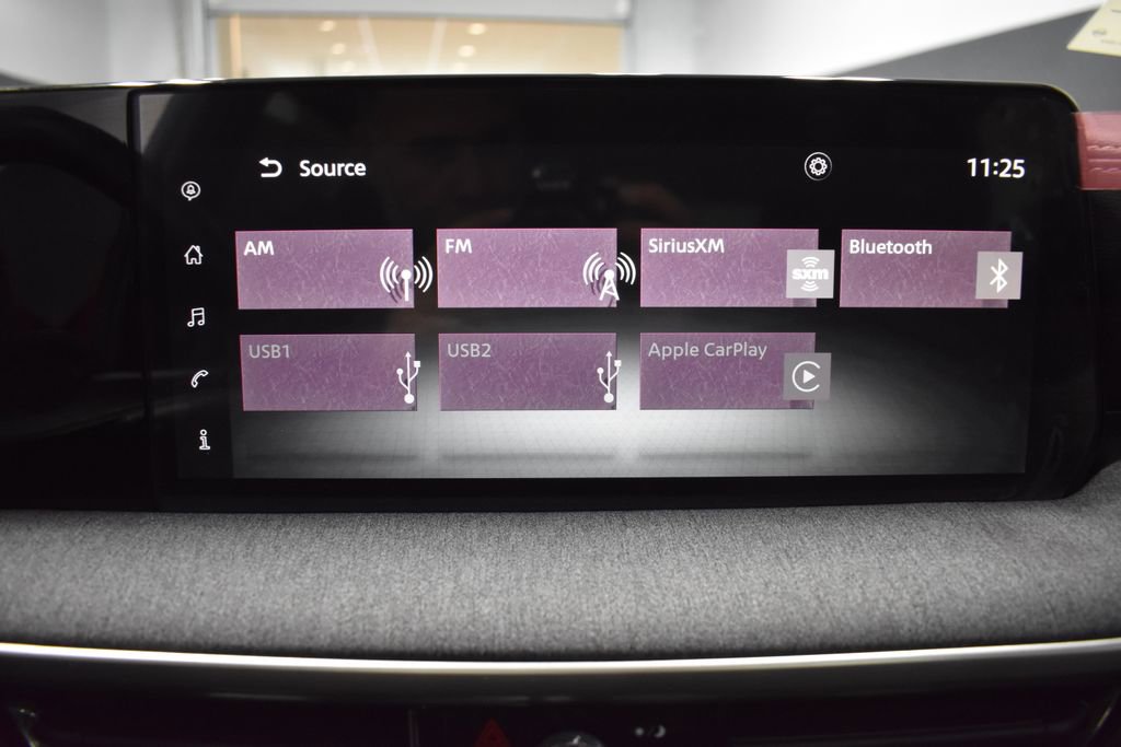 Certified 2025 Nissan Kicks SV w/ SV Premium Package image 21