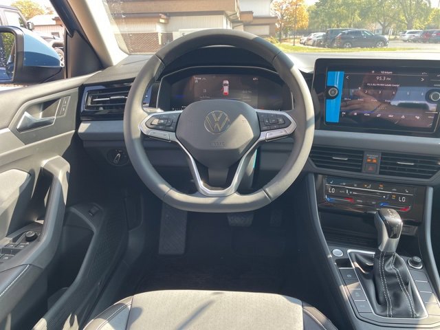 New 2026 Volkswagen Jetta SE image 13