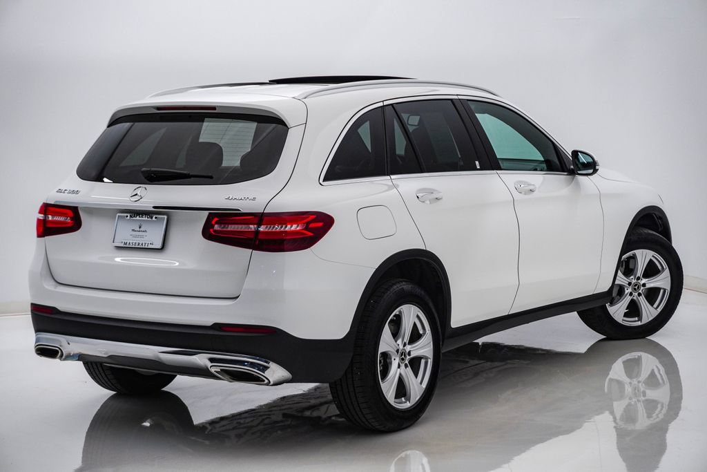Used 2018 Mercedes-Benz GLC 300 4MATIC image 11
