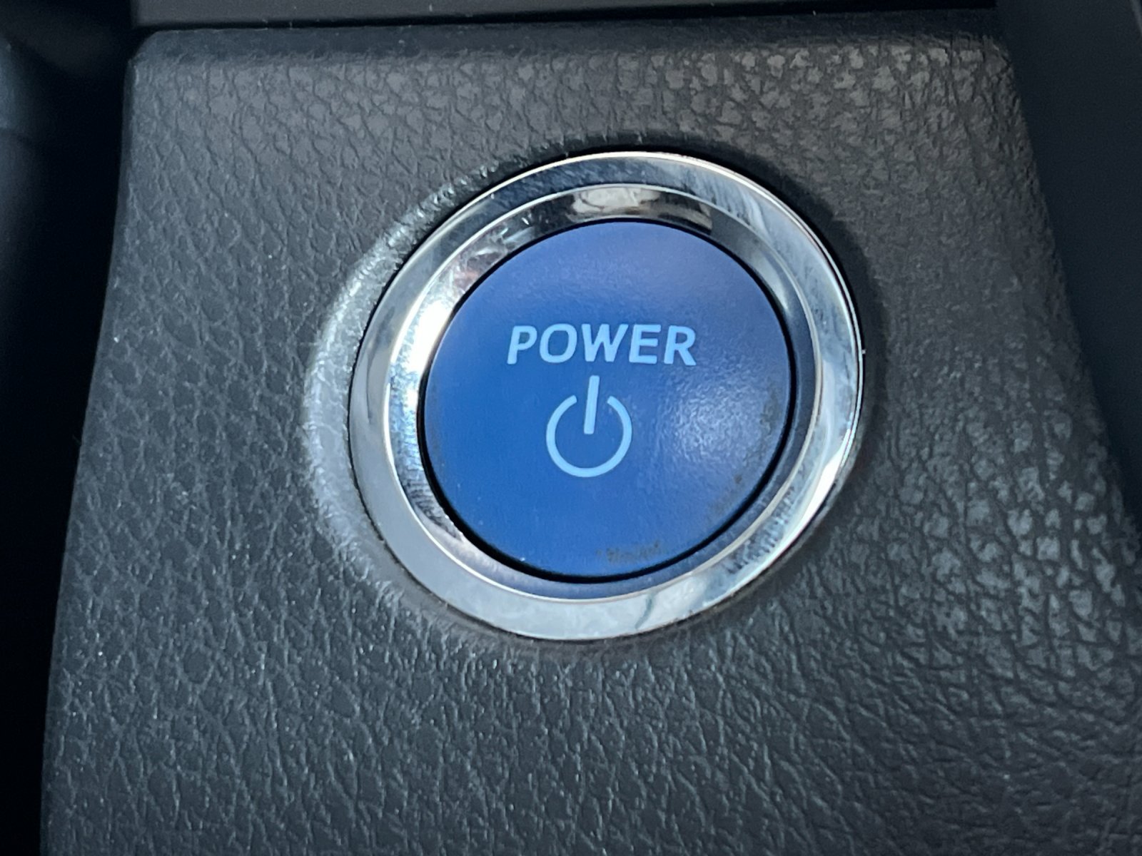 Used 2022 Toyota Camry LE w/ Audio Upgrade Package FWD image 21