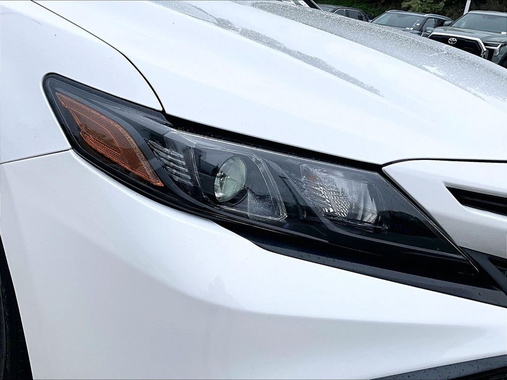 Used 2023 Toyota Camry SE FWD image 32