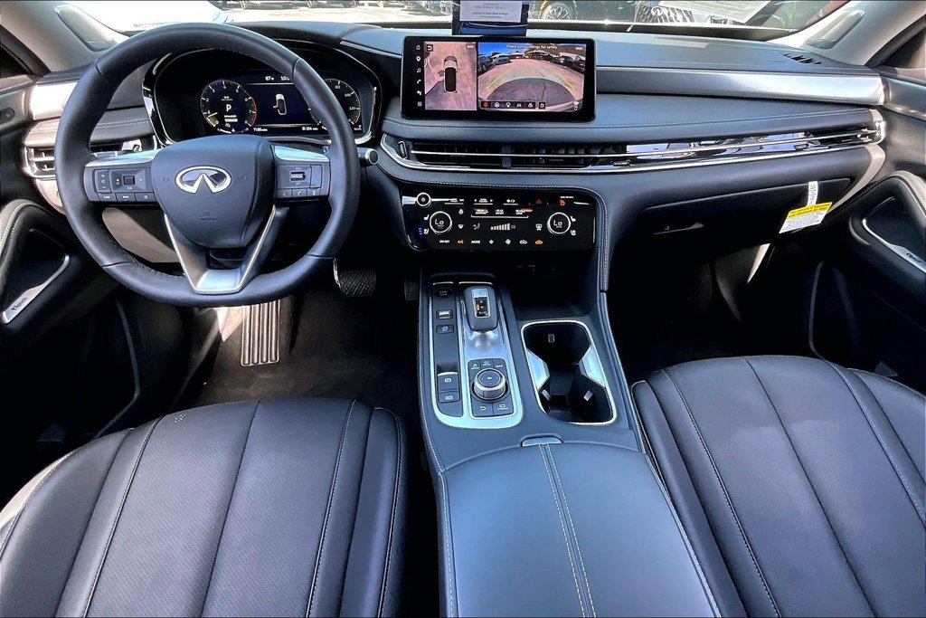 Used 2026 INFINITI QX60 Luxe w/ Cargo Package FWD image 17