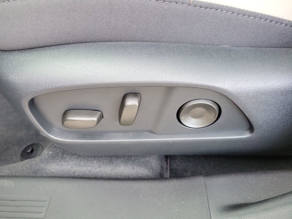 New 2026 GMC Terrain Elevation w/ Elevation Premium Package image 19