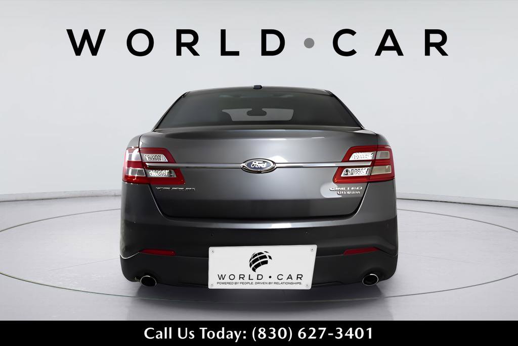 Used 2019 Ford Taurus Limited FWD image 2