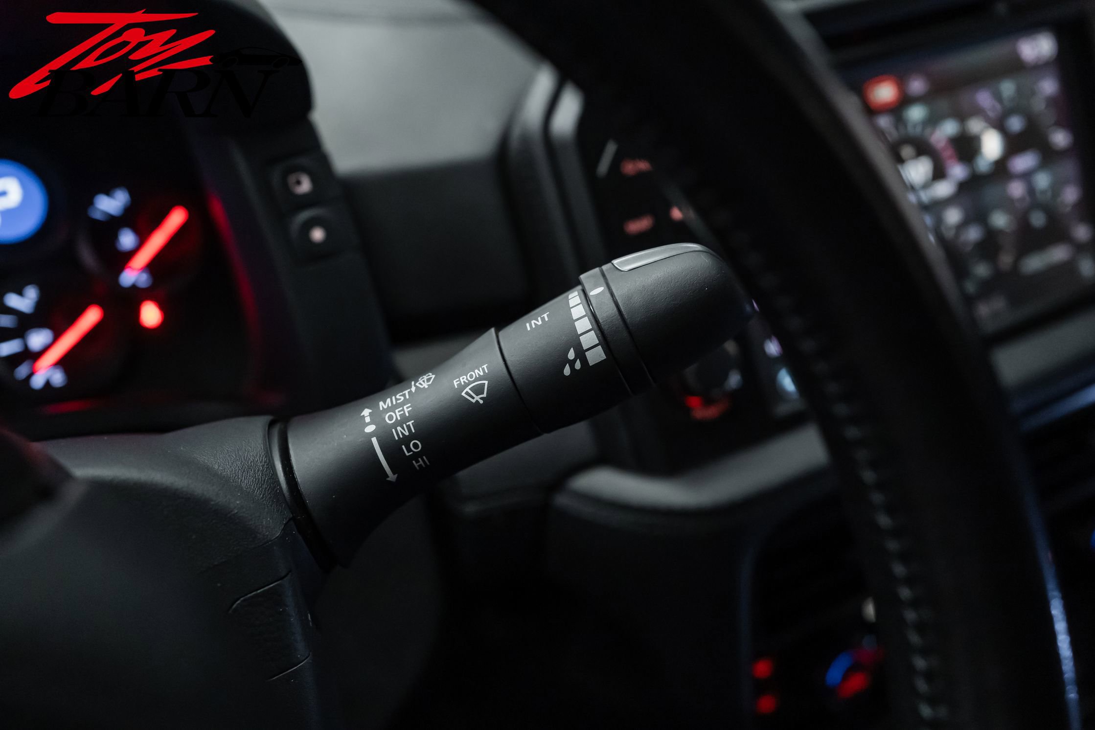 Used 2018 Nissan GT-R Premium image 35