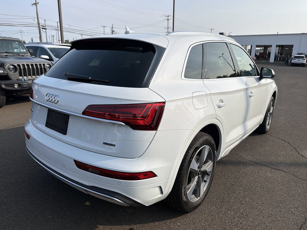 Used 2023 Audi Q5 Premium Plus w/ Premium Plus Package AWD/4WD image 5