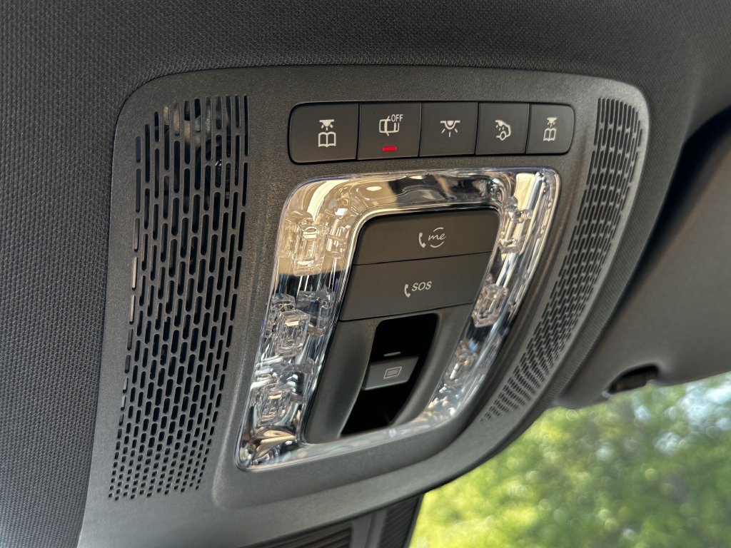 New 2026 Mercedes-Benz GLS 450 4MATIC image 32
