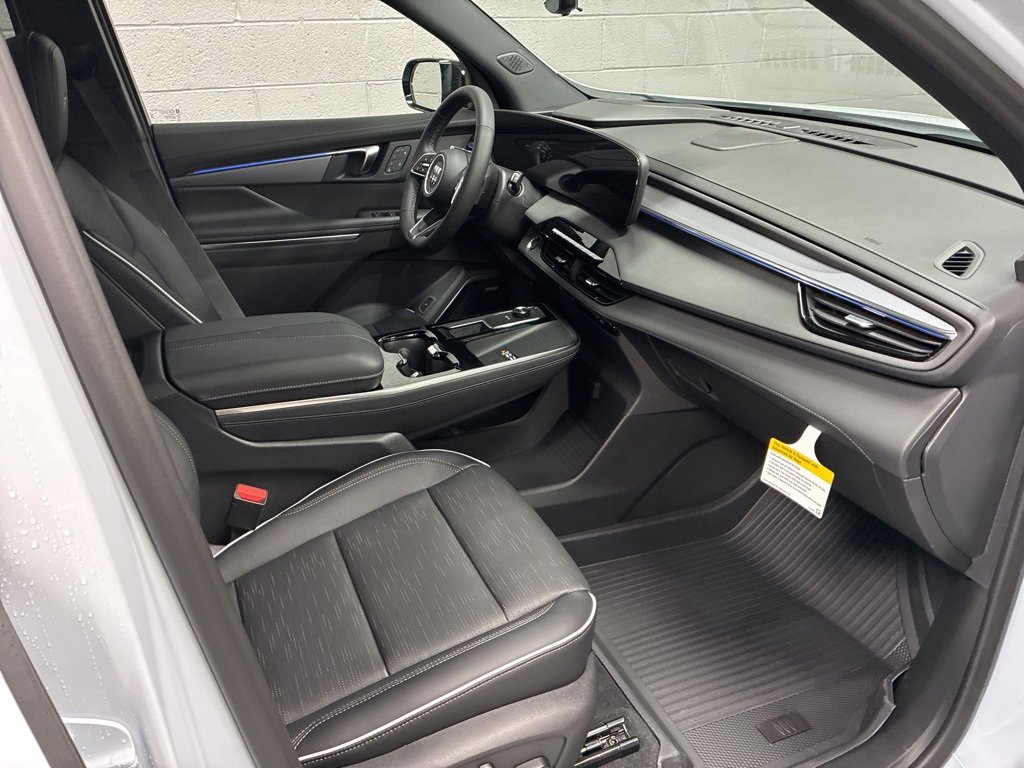 New 2026 Buick Enclave Sport Touring w/ Power Package image 7