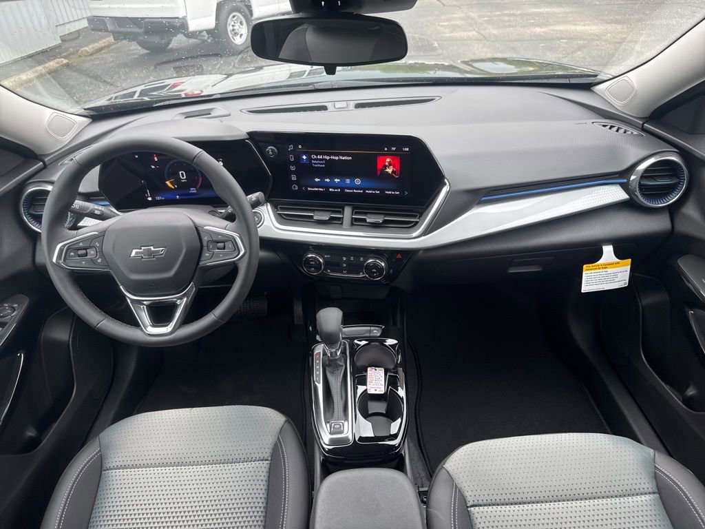 New 2026 Chevrolet Trax LT FWD image 23
