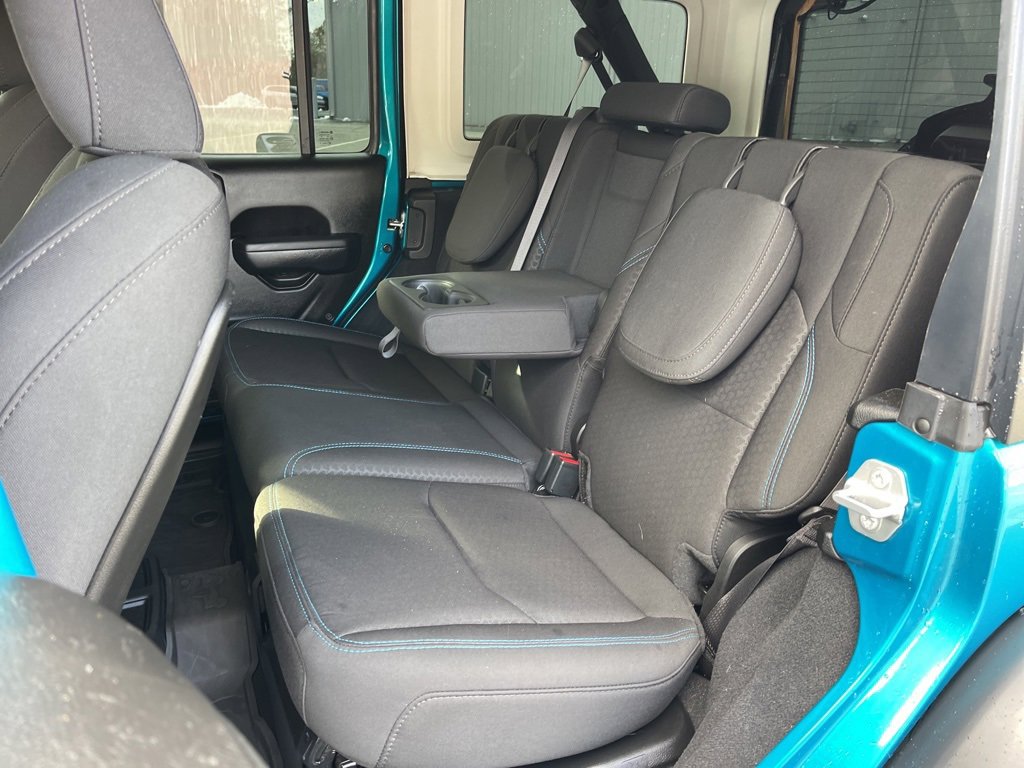 Used 2024 Jeep Wrangler Unlimited Rubicon 4xe w/ Convenience Group image 20