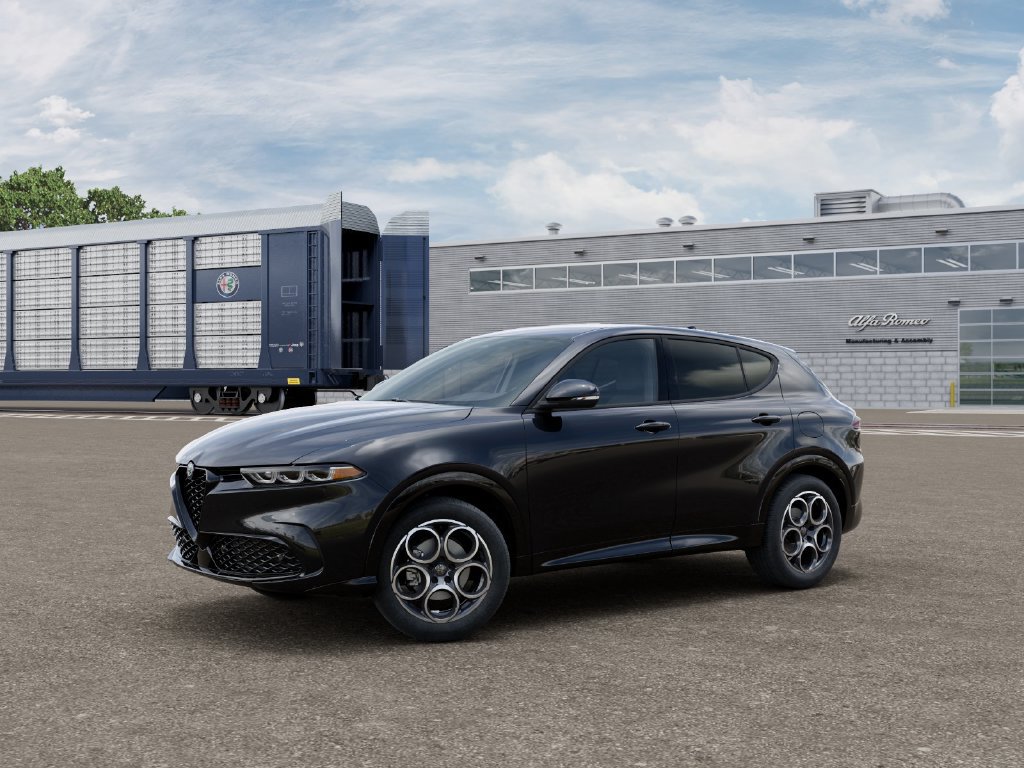 New 2025 Alfa Romeo Tonale AWD/4WD image 2