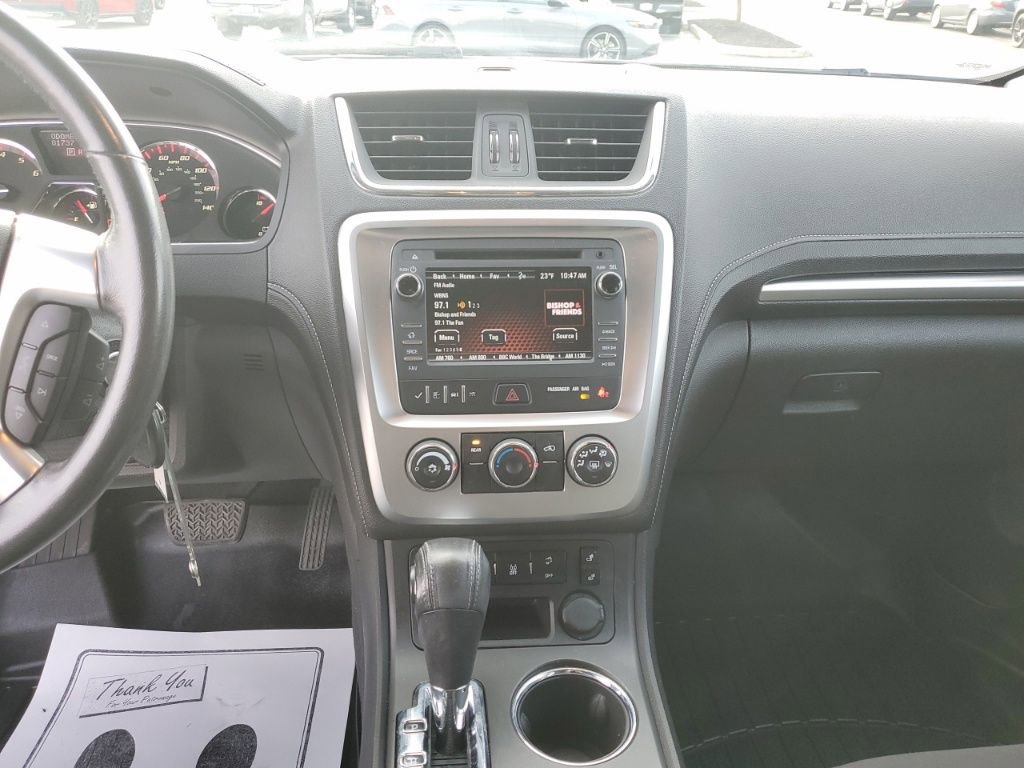 Used 2014 GMC Acadia SLE image 18