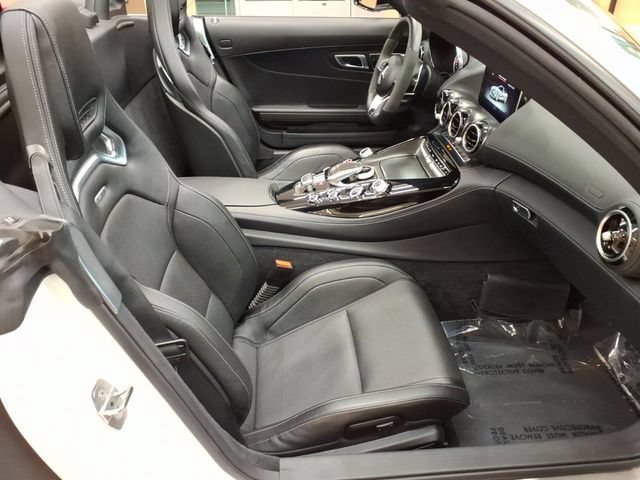 Used 2018 Mercedes-Benz AMG GT Roadster image 17