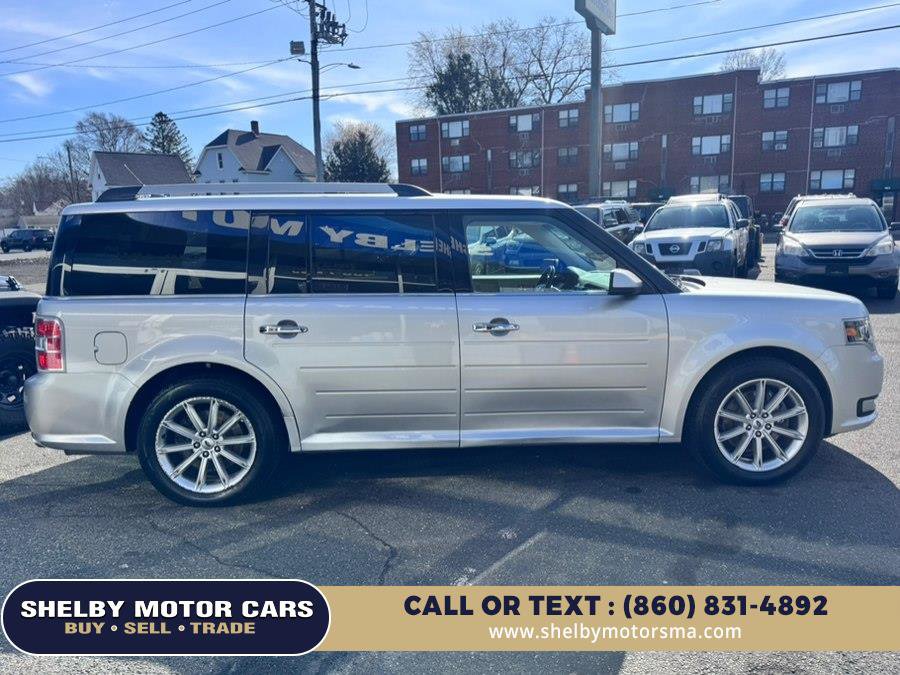 Used 2017 Ford Flex Limited AWD/4WD image 4