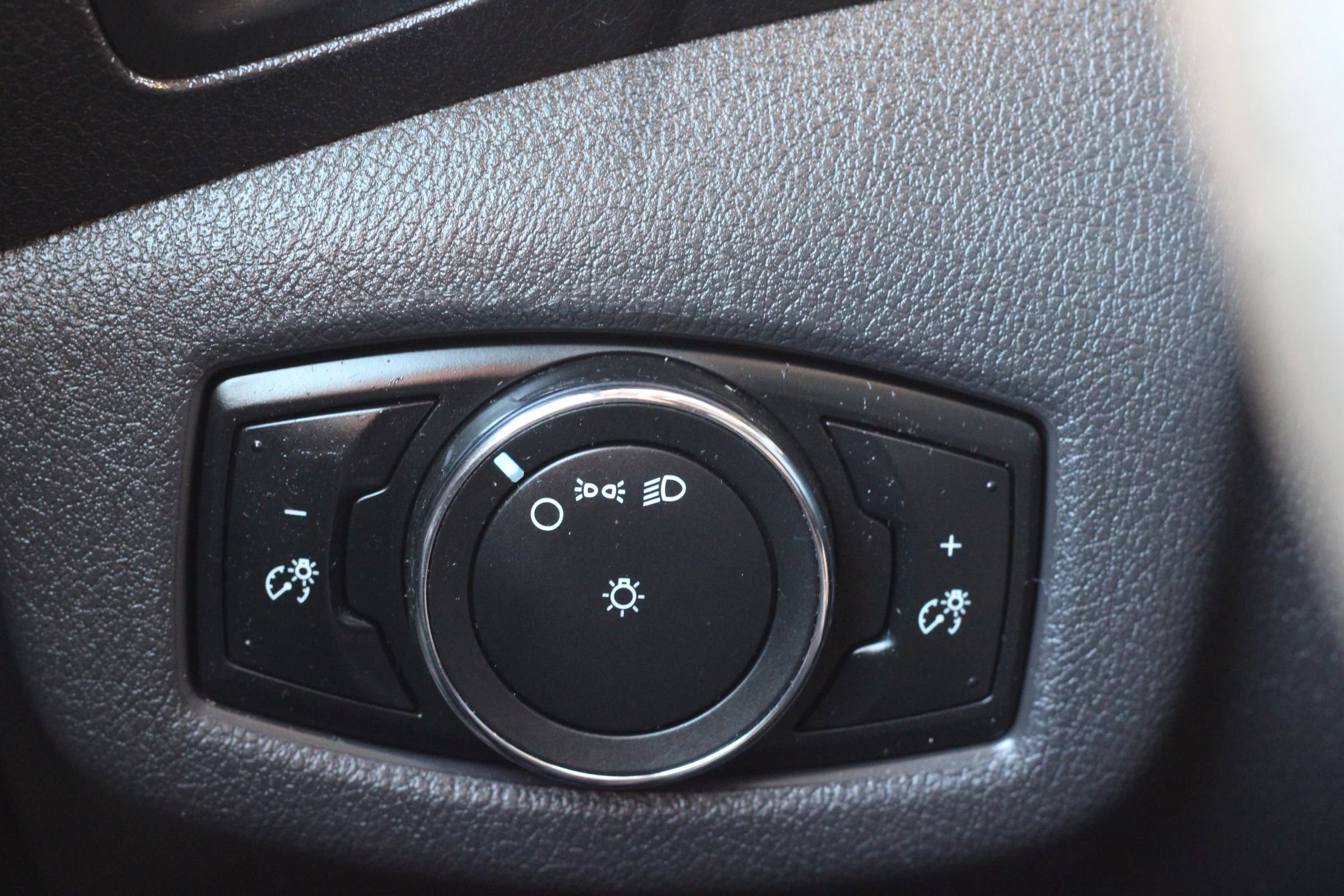 Used 2014 Ford Transit Connect XL image 18