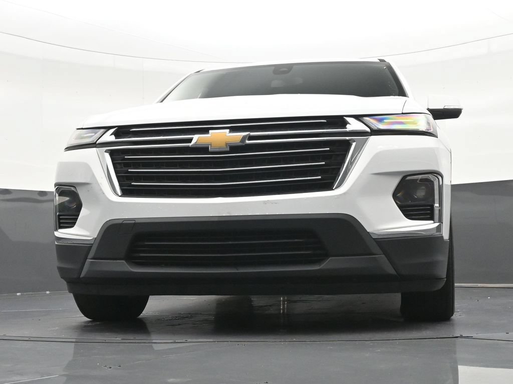 Used 2023 Chevrolet Traverse LT FWD image 30