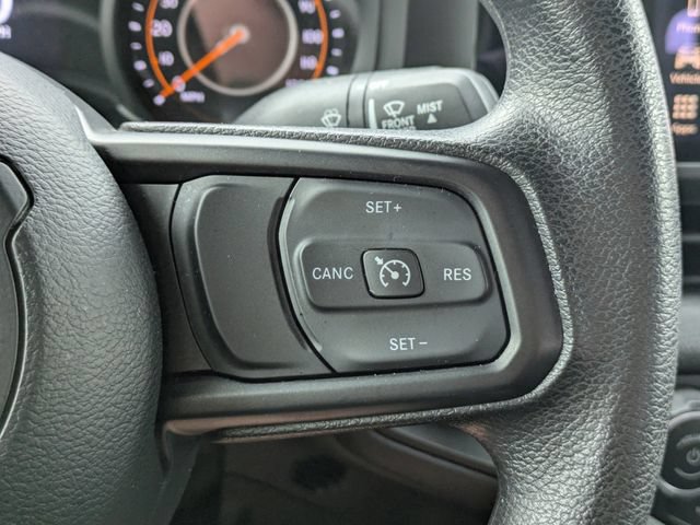 Used 2025 Jeep Wrangler Sport AWD/4WD image 31