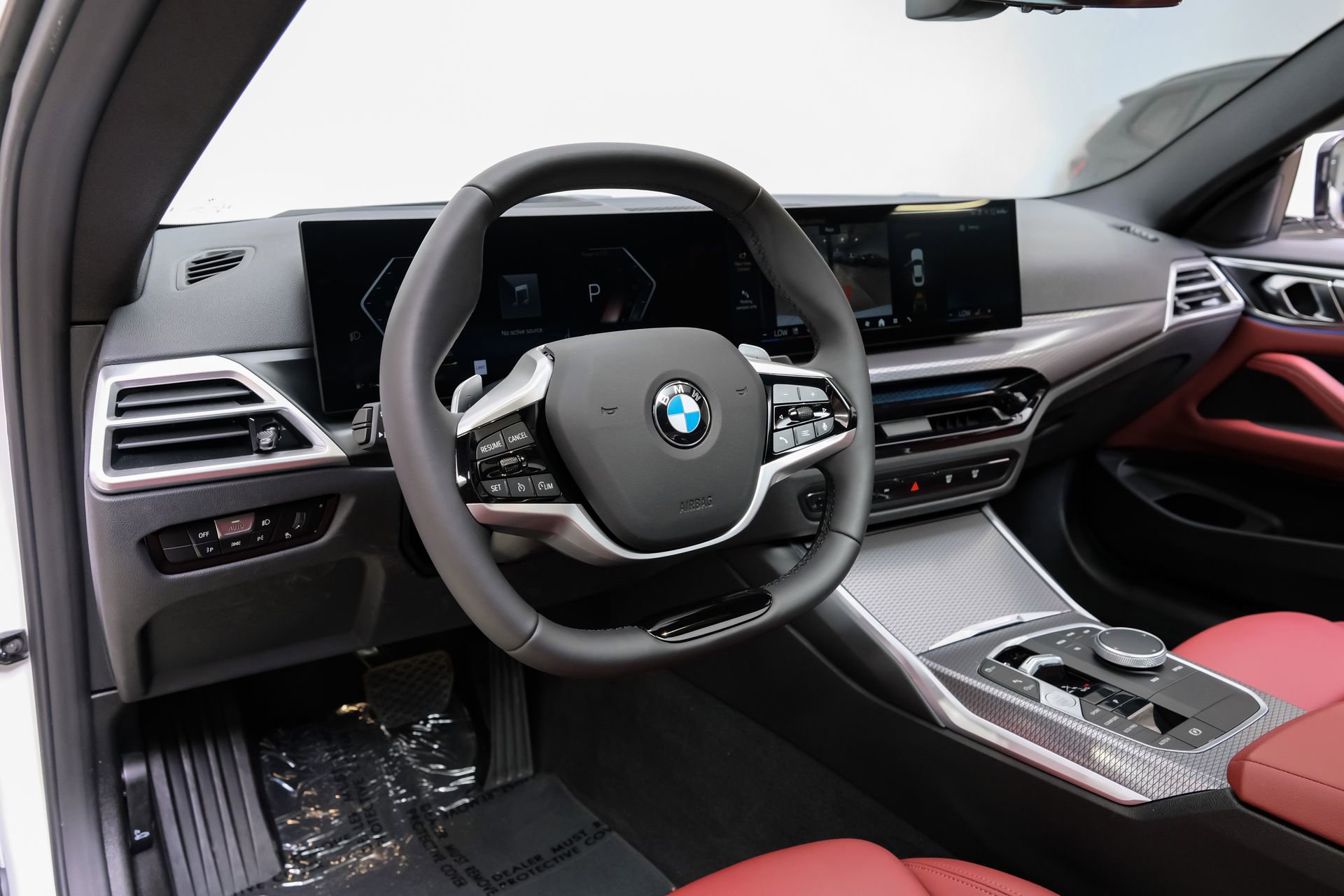 Used 2025 BMW 430i xDrive Coupe w/ Premium Package AWD/4WD image 3