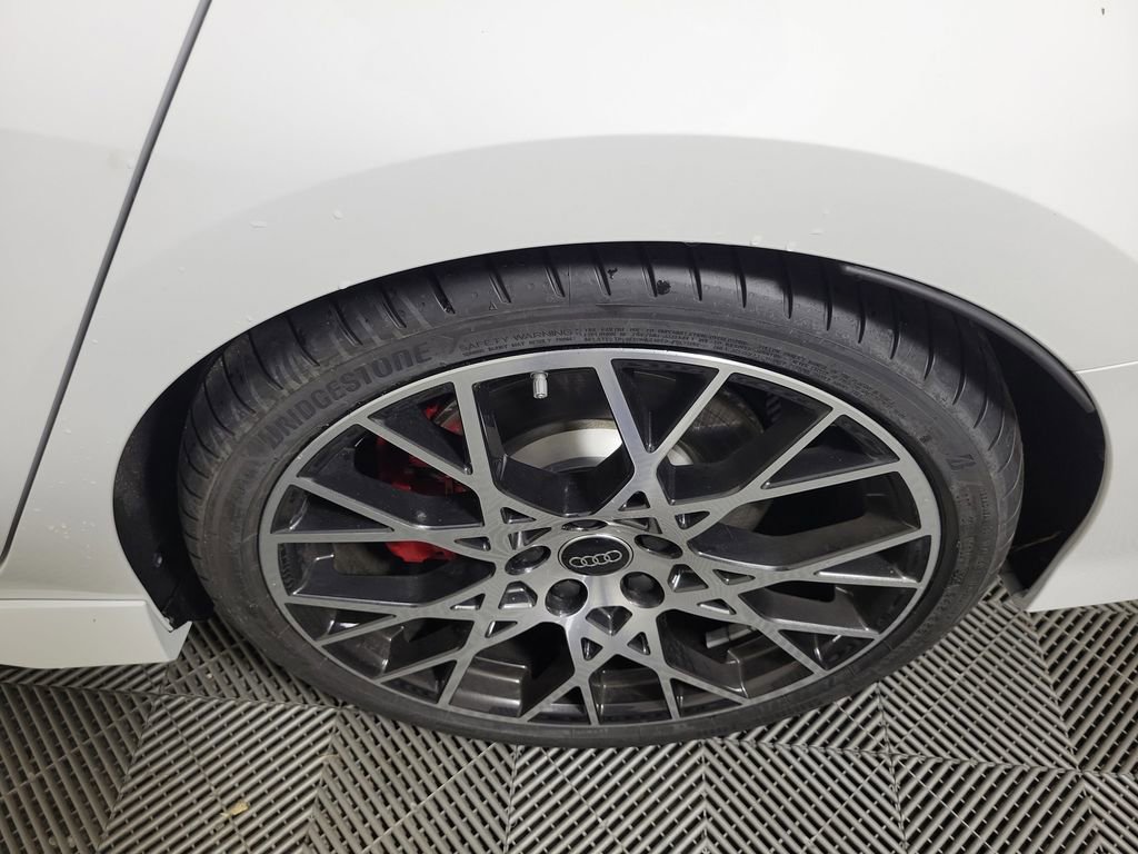 New 2026 Audi RS 3 image 9
