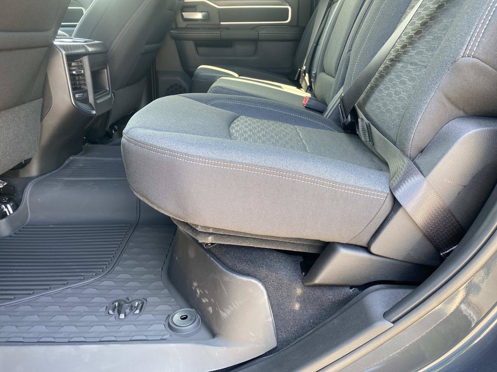 New 2027 RAM 2500 Big Horn AWD/4WD image 12