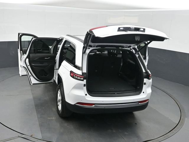 New 2025 Jeep Grand Cherokee Laredo image 51